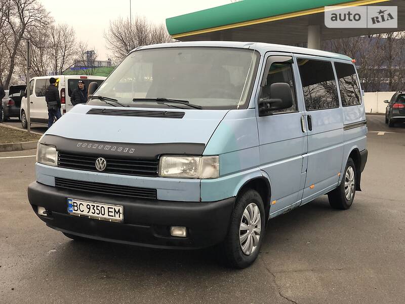 Вантажопасажирський фургон Volkswagen Transporter 1998 в 