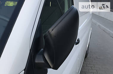 Вантажопасажирський фургон Volkswagen Transporter 2015 в  фото 31 Вантажопасажирський фургон Volkswagen Transporter 2015 в