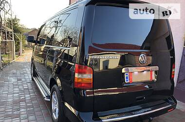 Мінівен Volkswagen Transporter 2004 в 
