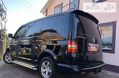 Мінівен Volkswagen Transporter 2004 в 
