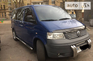  Volkswagen Transporter 2006 в 