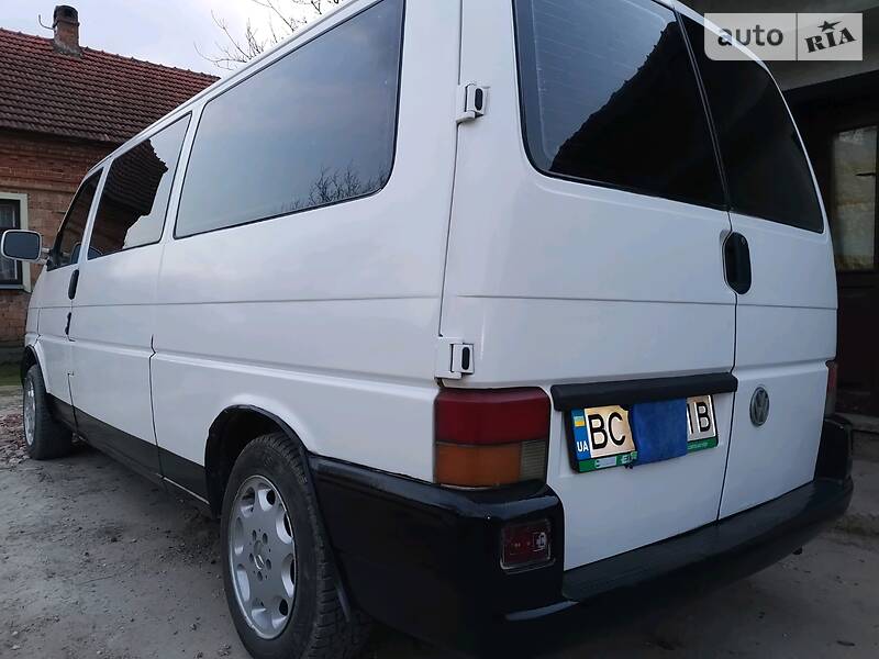Універсал Volkswagen Transporter 1998 в Львові