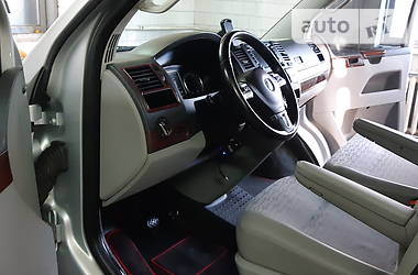 Мінівен Volkswagen Transporter 2011 в 