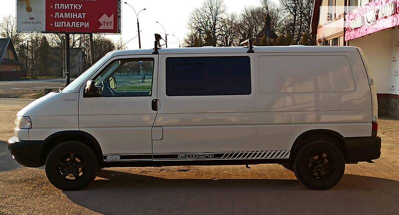 Грузопассажирский фургон Volkswagen Transporter 2001 в Коломые