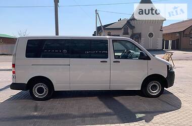  Volkswagen Transporter 2012 в 