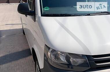  Volkswagen Transporter 2012 в 