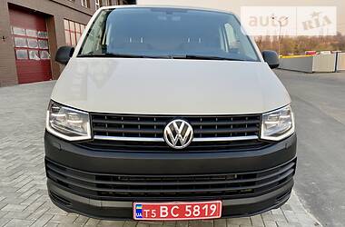 Мінівен Volkswagen Transporter 2015 в 