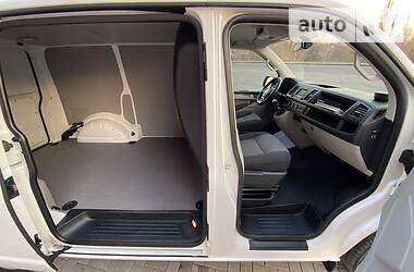 Мінівен Volkswagen Transporter 2015 в 