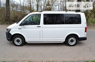 Мінівен Volkswagen Transporter 2015 в 