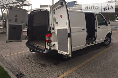 Вантажопасажирський фургон Volkswagen Transporter 2010 в Новгородці