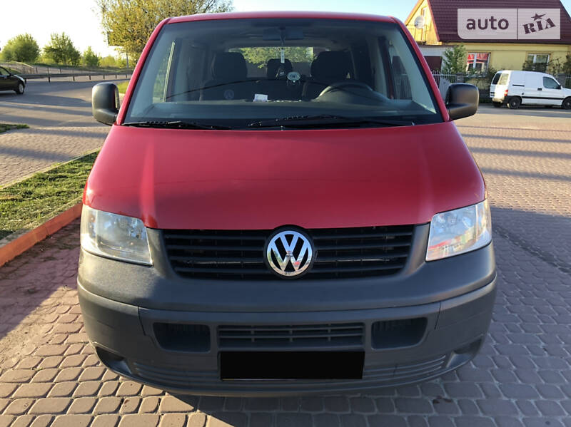 Мінівен Volkswagen Transporter 2006 в Рівному