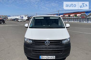 Вантажопасажирський фургон Volkswagen Transporter 2013 в 