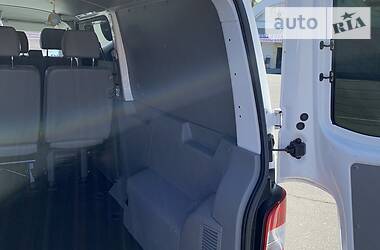 Вантажопасажирський фургон Volkswagen Transporter 2013 в 