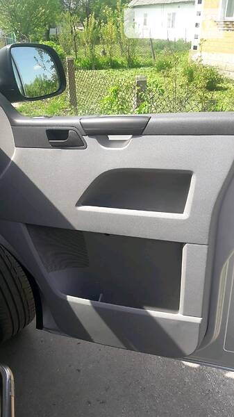 Вантажопасажирський фургон Volkswagen Transporter 2015 в Дубні фото 5 Вантажопасажирський фургон Volkswagen Transporter 2015 в Дубні