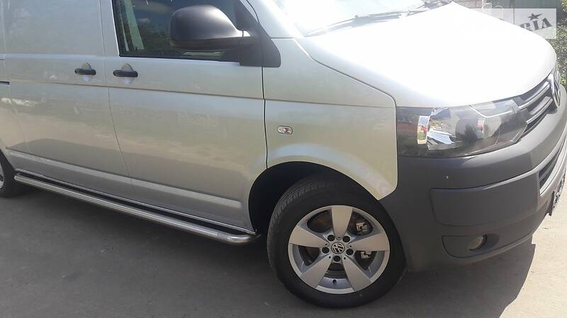 Вантажопасажирський фургон Volkswagen Transporter 2015 в Дубні фото 6 Вантажопасажирський фургон Volkswagen Transporter 2015 в Дубні