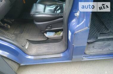  Volkswagen Transporter 2005 в 