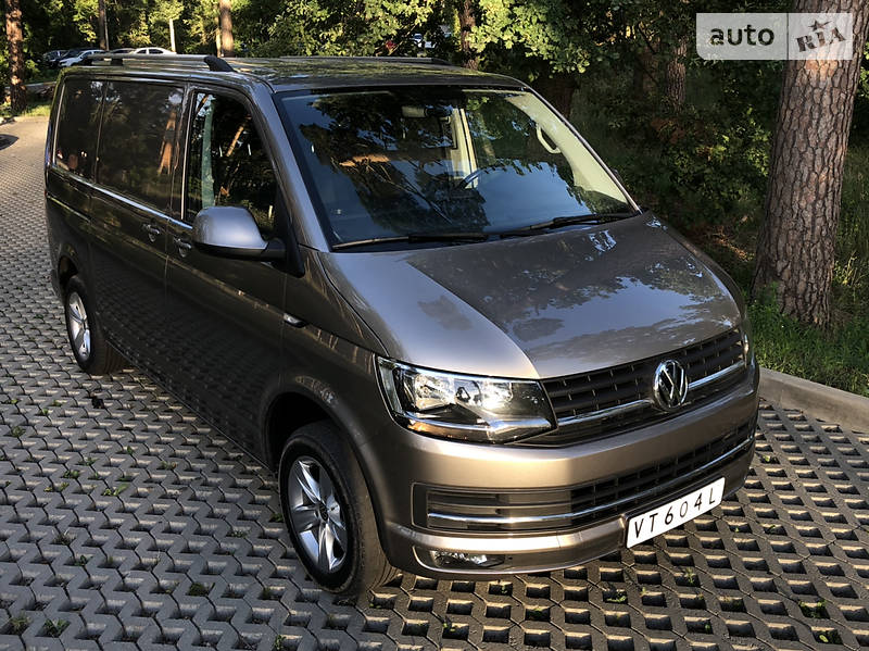 Вантажопасажирський фургон Volkswagen Transporter 2016 в Бучі