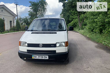 Грузовой фургон Volkswagen Transporter 1999 в Радивилове