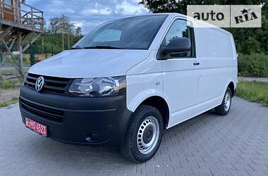 Універсал Volkswagen Transporter 2015 в 