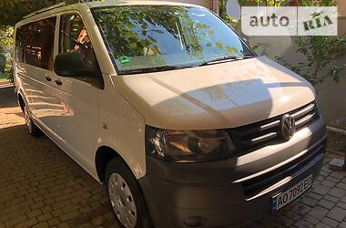  Volkswagen Transporter 2012 в 