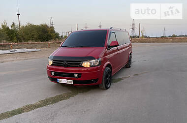 Минивэн Volkswagen Transporter 2015 в Волновахе