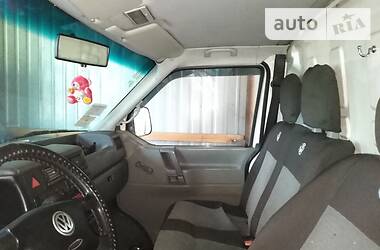 Грузовой фургон Volkswagen Transporter 2000 в 