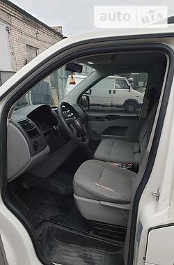 Минивэн Volkswagen Transporter 2007 в 