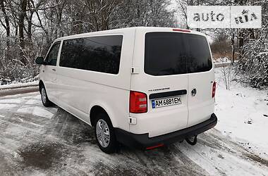 Минивэн Volkswagen Transporter 2016 в Коростене