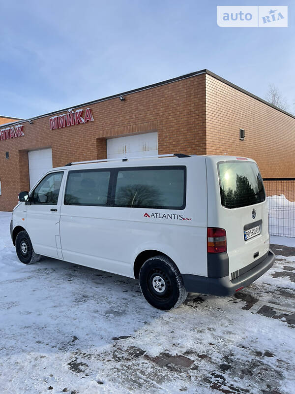 Мінівен Volkswagen Transporter 2006 в Рівному