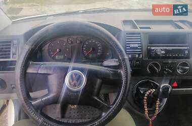 Минивэн Volkswagen Transporter 2005 в 