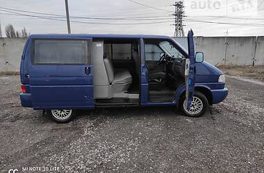 Минивэн Volkswagen Transporter 2000 в Киеве