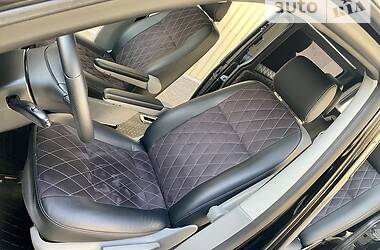 Минивэн Volkswagen Transporter 2012 в 