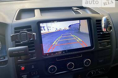 Минивэн Volkswagen Transporter 2012 в 
