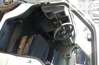 Минивэн Volkswagen Transporter 2001 в Дергачах