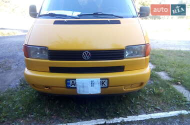 Минивэн Volkswagen Transporter 2000 в 