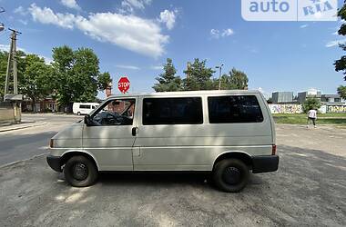 Минивэн Volkswagen Transporter 1998 в 