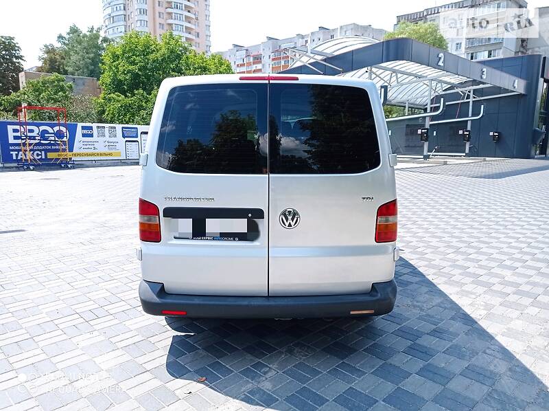 Минивэн Volkswagen Transporter 2006 в Хмельницком