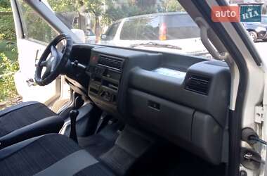 Минивэн Volkswagen Transporter 2001 в Киеве