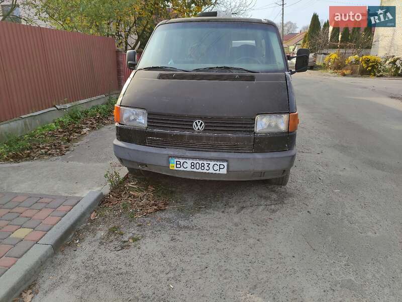 Минивэн Volkswagen Transporter 1998 в Городке