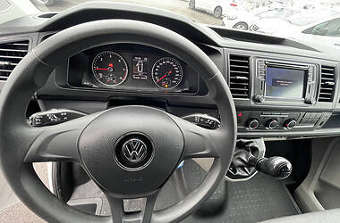 Универсал Volkswagen Transporter 2017 в Киеве