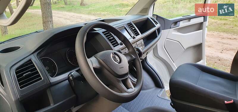 Минивэн Volkswagen Transporter 2016 в Кропивницком