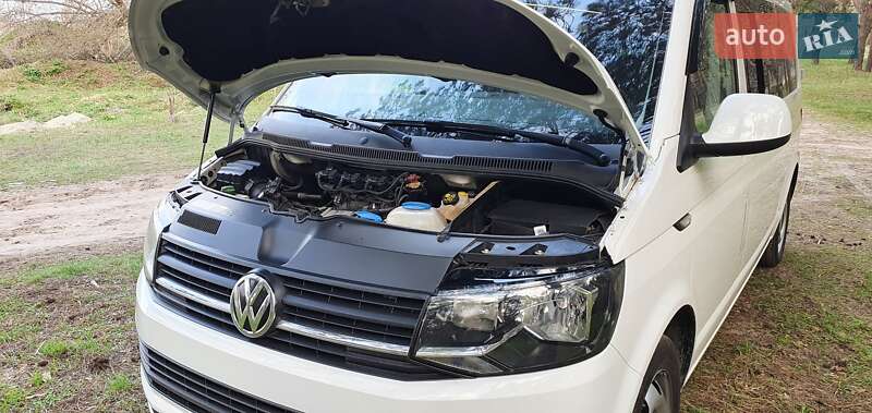 Минивэн Volkswagen Transporter 2016 в Кропивницком