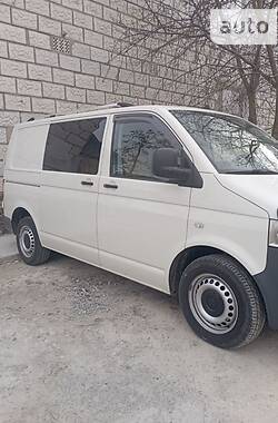 Вантажопасажирський фургон Volkswagen Transporter 2005 в Рені