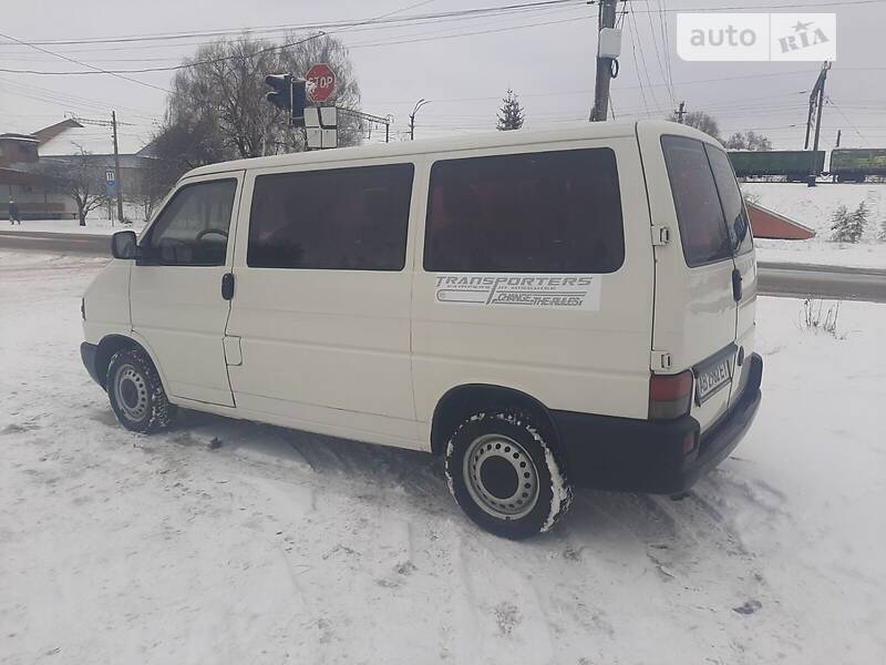 Универсал Volkswagen Transporter 1997 в Казатине