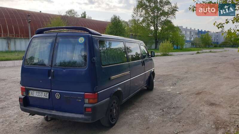 Минивэн Volkswagen Transporter 2002 в Днепре