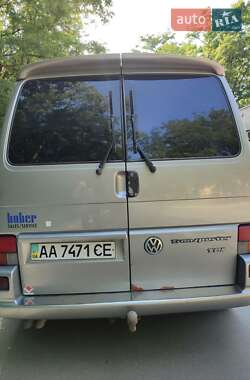 Седан Volkswagen Transporter 2000 в 