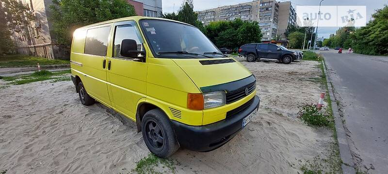 Вантажопасажирський фургон Volkswagen Transporter 1997 в Броварах