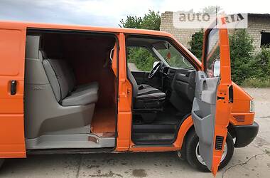 Вантажопасажирський фургон Volkswagen Transporter 1998 в Ладижині