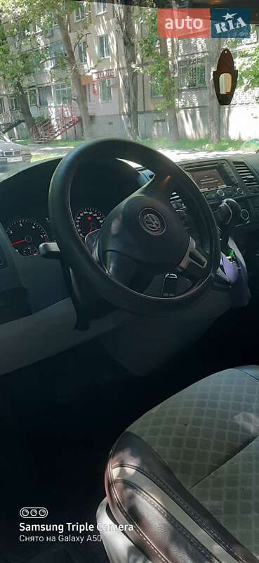 Минивэн Volkswagen Transporter 2010 в Николаеве