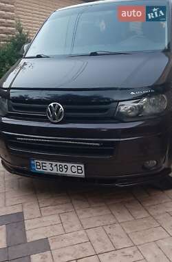 Минивэн Volkswagen Transporter 2010 в Николаеве